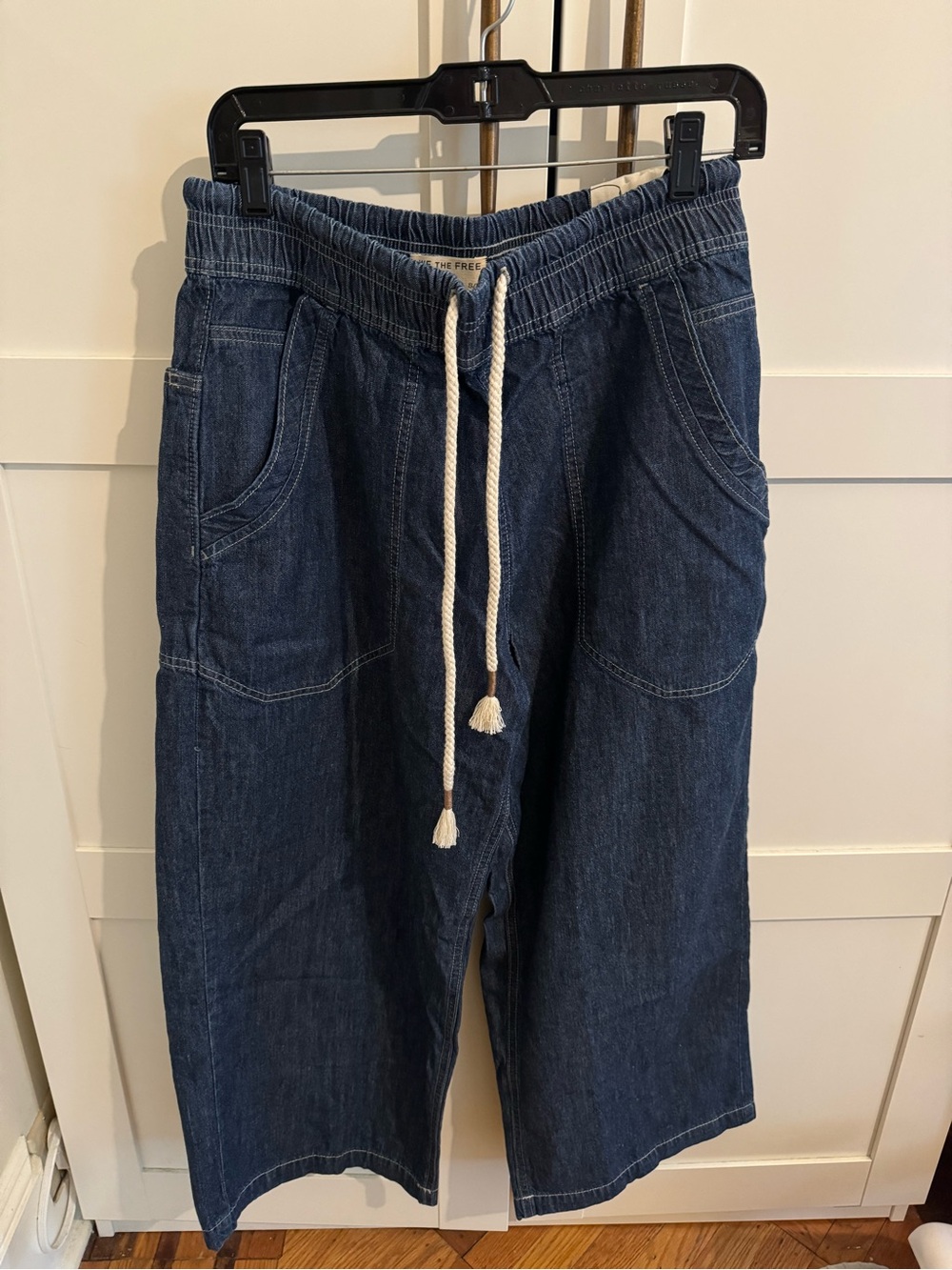 Free People We The Free Easy Peasy Pull on Dark Blue Wide-Leg Denim Jeans